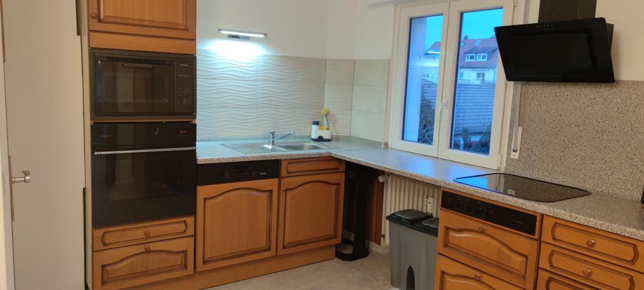 Schoene Und Optimal Gelegene Wohnung Og Weisskirchen Exterior foto
