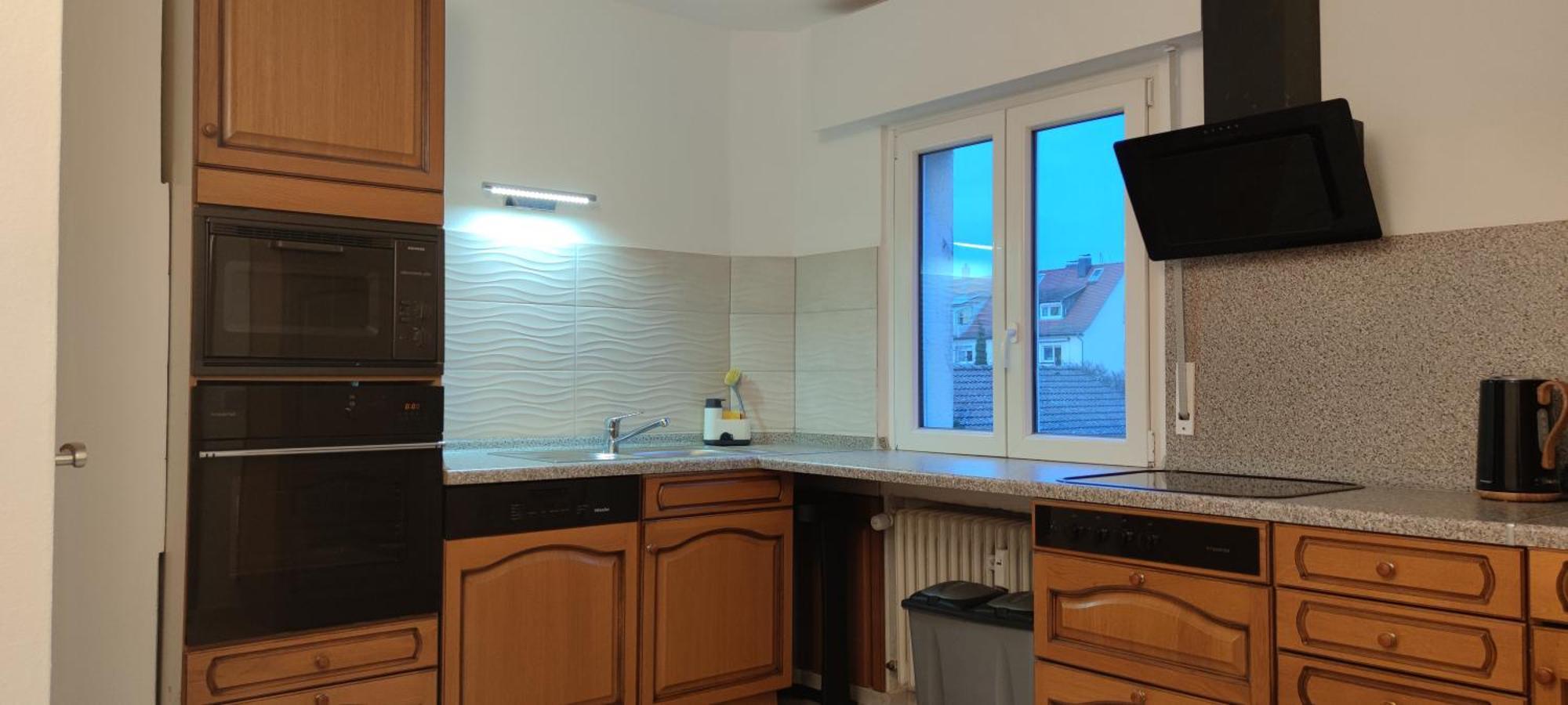 Schoene Und Optimal Gelegene Wohnung Og Weisskirchen Exterior foto